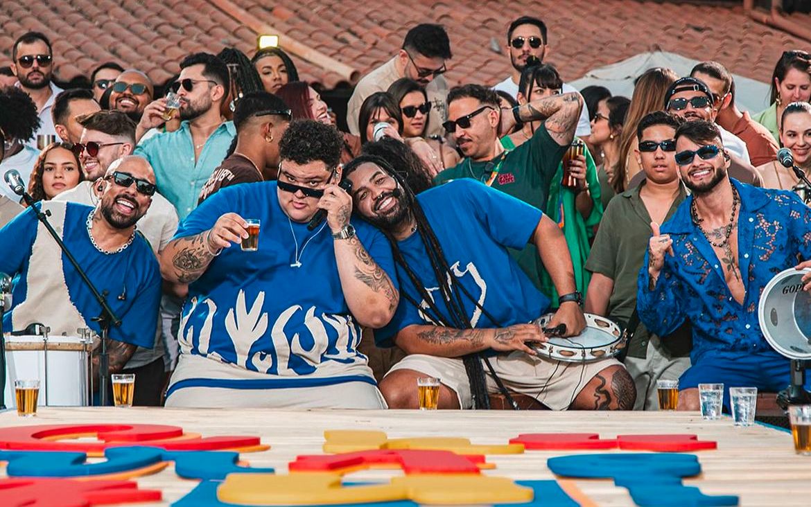 Show do grupo Menos é Mais termina em tiroteio