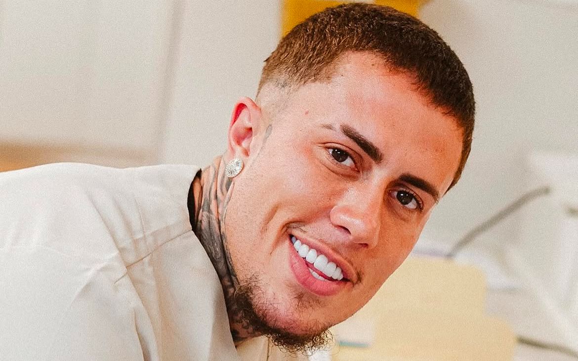 Após nascimento do filho, MC Daniel faz doações de cestas básicas 1 Após nascimento do filho, MC Daniel faz doações de cestas básicas
