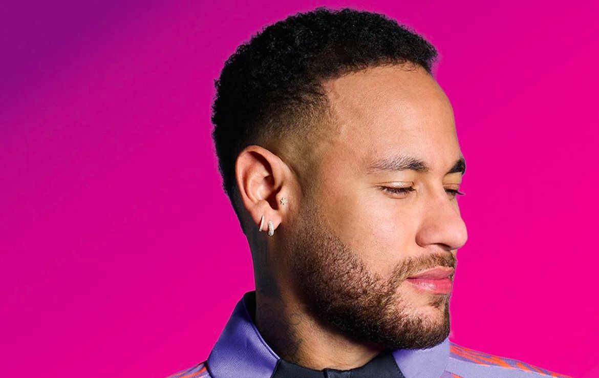 Funcionário é demitido após acessar contas bancárias de Neymar e Leonardo