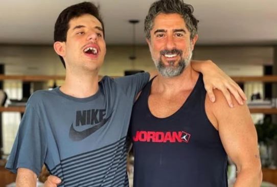 Conheça famosos que têm filhos com Transtorno do Espectro Autista 1 Conheça famosos que têm filhos com Transtorno do Espectro Autista